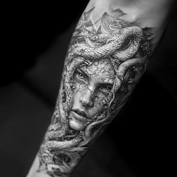 Black_Medusa_Tattoo